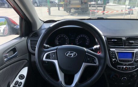 Hyundai Solaris II рестайлинг, 2011 год, 686 000 рублей, 12 фотография