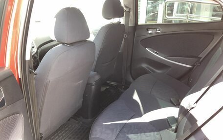 Hyundai Solaris II рестайлинг, 2011 год, 686 000 рублей, 11 фотография