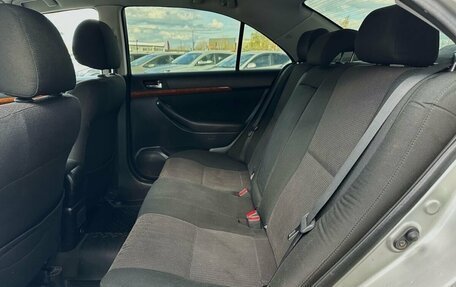 Toyota Avensis III рестайлинг, 2007 год, 849 000 рублей, 26 фотография