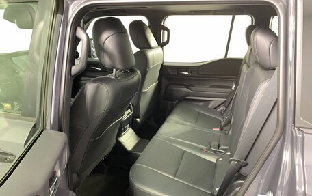 Toyota Land Cruiser Prado, 2024 год, 11 090 000 рублей, 12 фотография