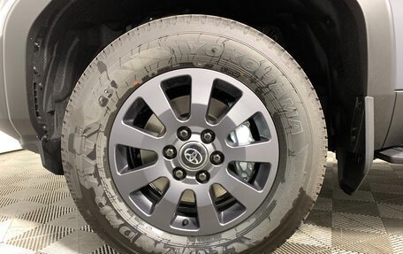Toyota Land Cruiser Prado, 2024 год, 11 090 000 рублей, 18 фотография