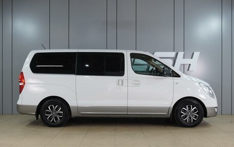 Hyundai H-1 II рестайлинг, 2016 год, 1 999 000 рублей, 5 фотография