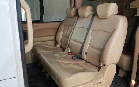 Hyundai H-1 II рестайлинг, 2016 год, 1 999 000 рублей, 10 фотография