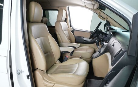 Hyundai H-1 II рестайлинг, 2016 год, 1 999 000 рублей, 8 фотография