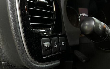 Mitsubishi Outlander III рестайлинг 3, 2020 год, 2 161 500 рублей, 17 фотография