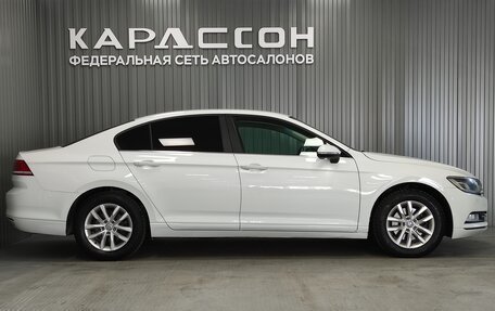 Volkswagen Passat B8 рестайлинг, 2015 год, 1 480 000 рублей, 6 фотография
