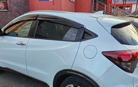 Honda Vezel, 2019 год, 1 990 000 рублей, 5 фотография