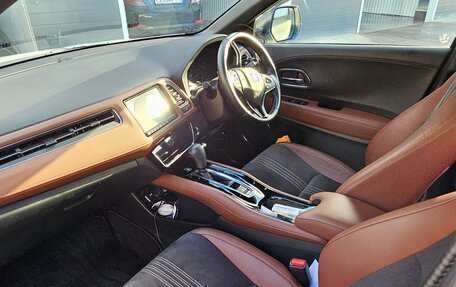 Honda Vezel, 2019 год, 1 990 000 рублей, 2 фотография
