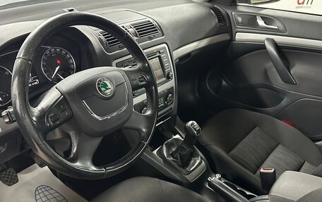 Skoda Octavia, 2011 год, 899 000 рублей, 10 фотография