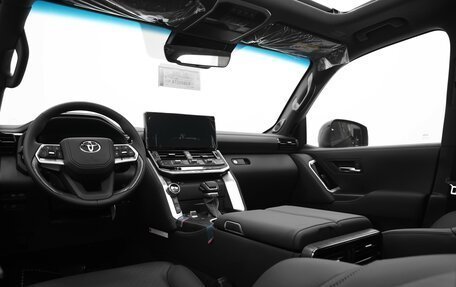Toyota Land Cruiser, 2024 год, 12 290 000 рублей, 19 фотография