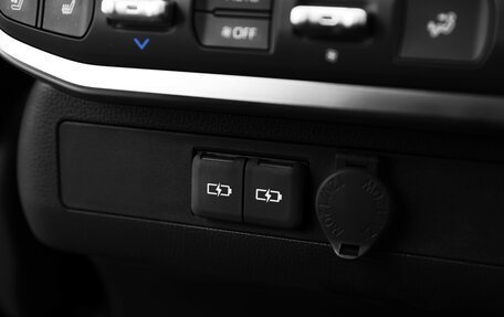 Toyota Land Cruiser, 2024 год, 12 290 000 рублей, 22 фотография