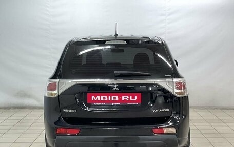 Mitsubishi Outlander III рестайлинг 3, 2012 год, 1 259 000 рублей, 6 фотография