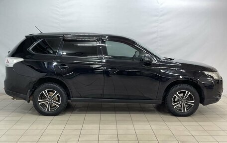 Mitsubishi Outlander III рестайлинг 3, 2012 год, 1 259 000 рублей, 8 фотография