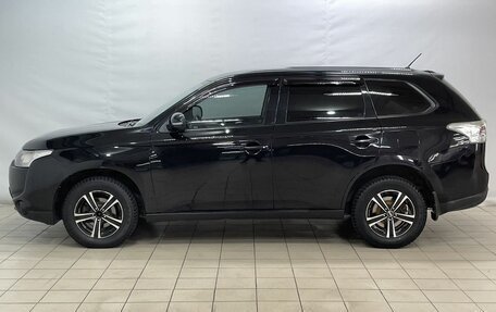 Mitsubishi Outlander III рестайлинг 3, 2012 год, 1 259 000 рублей, 9 фотография