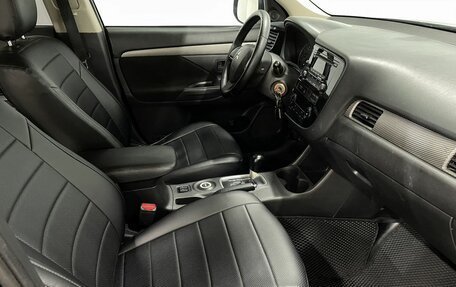 Mitsubishi Outlander III рестайлинг 3, 2012 год, 1 259 000 рублей, 19 фотография