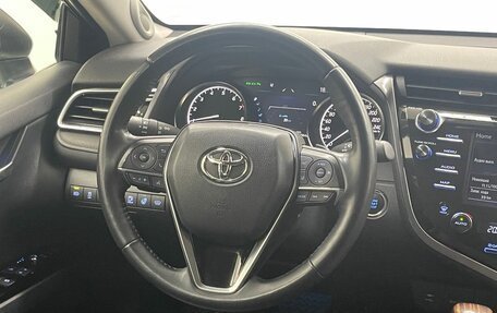 Toyota Camry, 2020 год, 3 775 000 рублей, 21 фотография