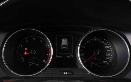 Volkswagen Tiguan II, 2018 год, 2 098 000 рублей, 16 фотография