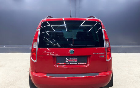 Skoda Roomster, 2011 год, 650 000 рублей, 5 фотография