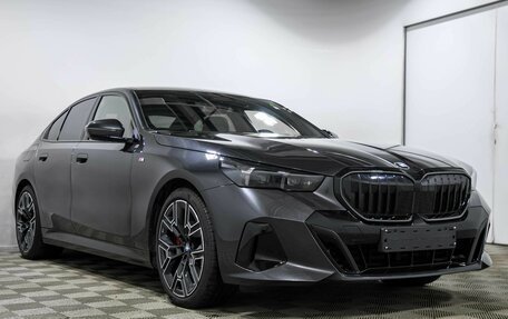 BMW 5 серия, 2024 год, 9 464 000 рублей, 3 фотография