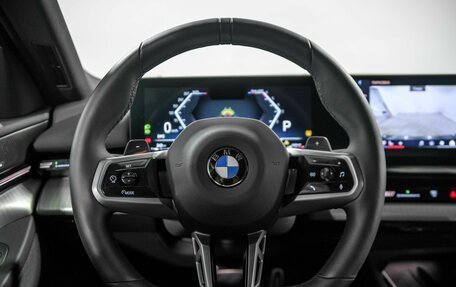 BMW 5 серия, 2024 год, 9 464 000 рублей, 8 фотография