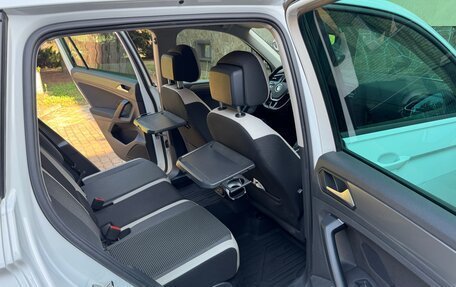 Volkswagen Tiguan II, 2020 год, 3 750 000 рублей, 19 фотография