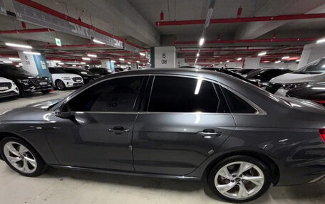 Audi A4, 2021 год, 2 650 000 рублей, 17 фотография
