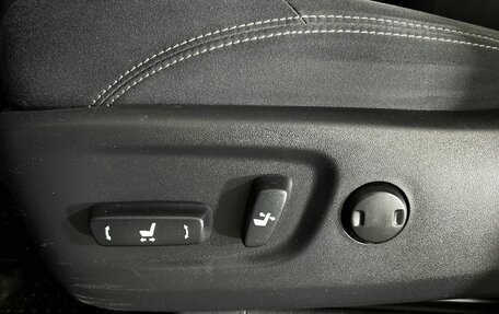 Toyota Land Cruiser Prado 150 рестайлинг 2, 2018 год, 4 647 000 рублей, 17 фотография