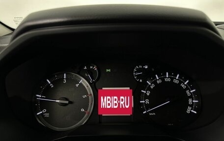 Toyota Land Cruiser Prado 150 рестайлинг 2, 2018 год, 4 647 000 рублей, 13 фотография