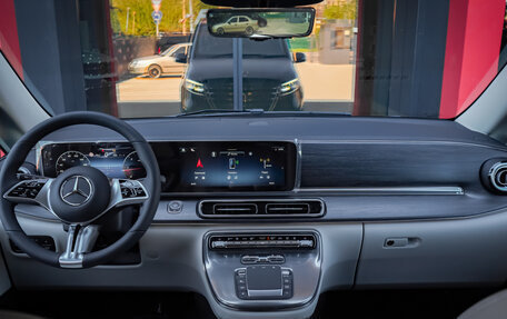 Mercedes-Benz V-Класс, 2025 год, 15 490 000 рублей, 17 фотография