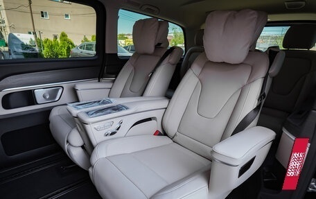 Mercedes-Benz V-Класс, 2025 год, 15 490 000 рублей, 27 фотография