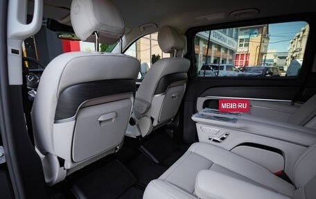 Mercedes-Benz V-Класс, 2025 год, 15 490 000 рублей, 25 фотография
