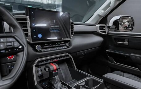 Toyota Tundra, 2024 год, 11 800 000 рублей, 16 фотография