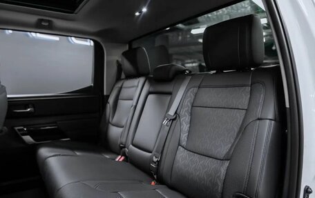 Toyota Tundra, 2024 год, 11 800 000 рублей, 26 фотография