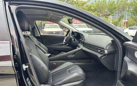 Hyundai Elantra, 2022 год, 1 420 000 рублей, 10 фотография