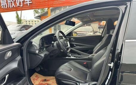 Hyundai Elantra, 2022 год, 1 420 000 рублей, 9 фотография