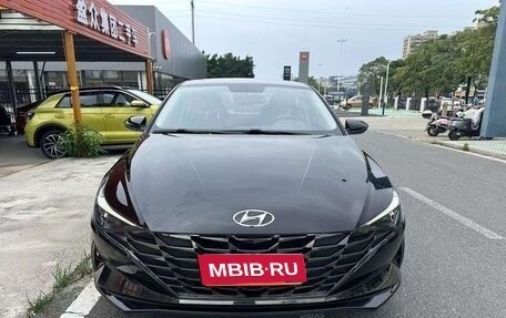 Hyundai Elantra, 2022 год, 1 420 000 рублей, 2 фотография