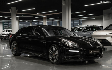 Porsche Panamera II рестайлинг, 2013 год, 3 350 000 рублей, 2 фотография