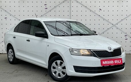 Skoda Rapid I, 2015 год, 840 000 рублей, 2 фотография