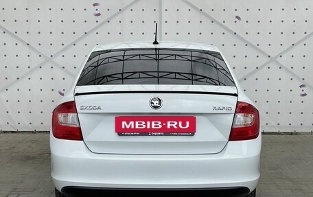 Skoda Rapid I, 2015 год, 840 000 рублей, 6 фотография