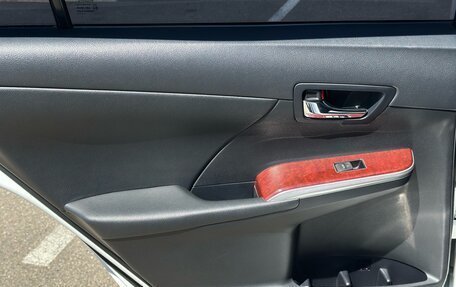 Toyota Camry, 2013 год, 1 790 000 рублей, 38 фотография