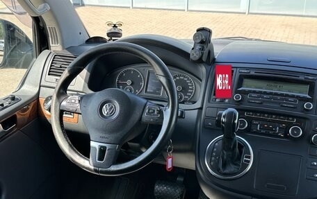 Volkswagen Multivan T5, 2010 год, 1 990 000 рублей, 16 фотография