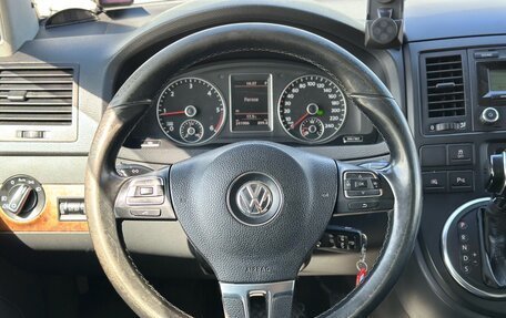 Volkswagen Multivan T5, 2010 год, 1 990 000 рублей, 25 фотография