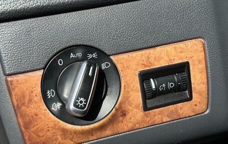 Volkswagen Multivan T5, 2010 год, 1 990 000 рублей, 31 фотография