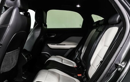 Jaguar F-Pace, 2018 год, 2 849 000 рублей, 13 фотография