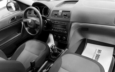 Skoda Yeti I рестайлинг, 2012 год, 965 000 рублей, 13 фотография