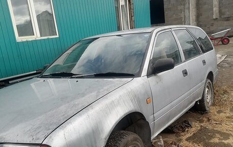 Nissan Avenir II, 1998 год, 188 888 рублей, 1 фотография
