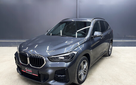 BMW X1, 2019 год, 2 700 000 рублей, 1 фотография