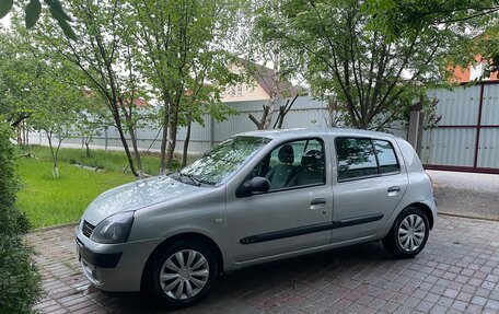 Renault Clio III, 2003 год, 365 000 рублей, 1 фотография