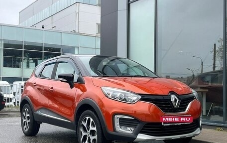 Renault Kaptur I рестайлинг, 2017 год, 3 фотография