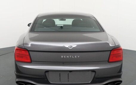 Bentley Flying Spur, 2022 год, 19 700 000 рублей, 5 фотография